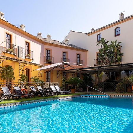 Hotel Alcazar De La Reina Кармона Экстерьер фото