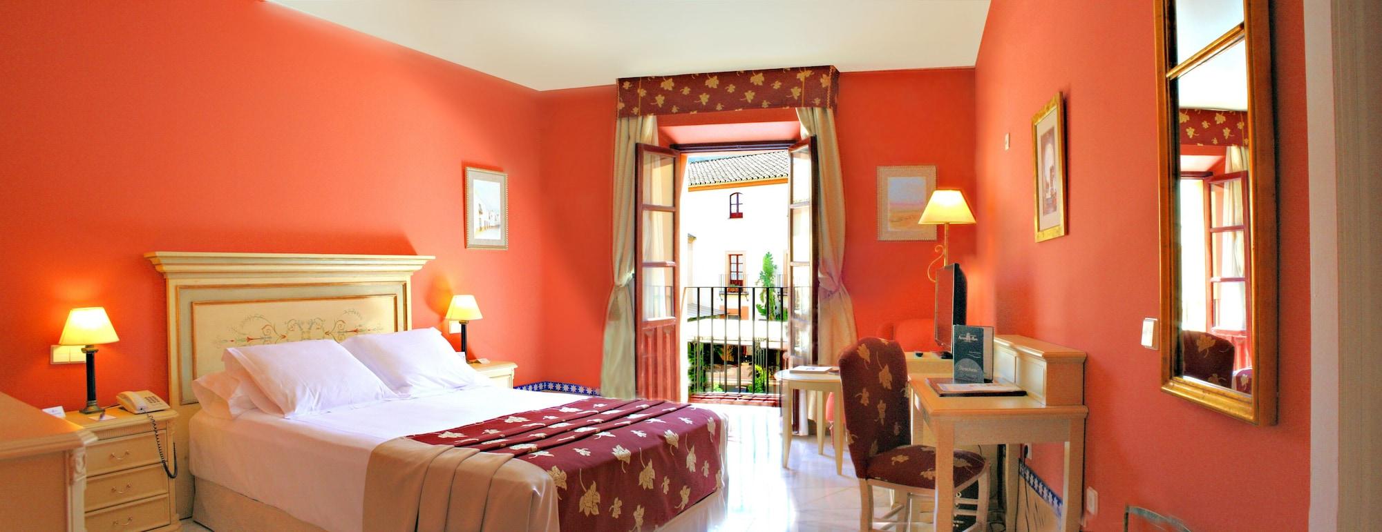 Hotel Alcazar De La Reina Кармона Экстерьер фото
